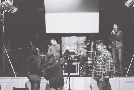 Simon Thackray with The Books: Photo © Mary Thackray