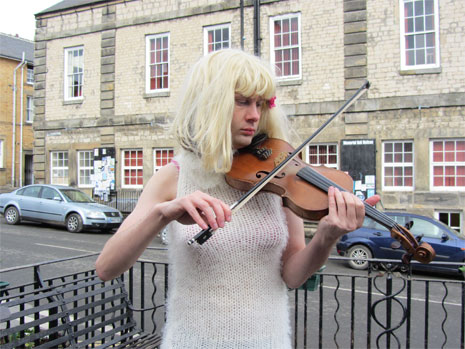 lynda_beast_kirkbymoorside Lynda Beast in Kirkbymoorside © Simon Thackray